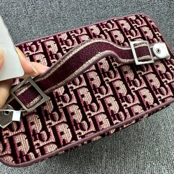 100% Authentic Christian Dior Vanity Case - Picture 9 of 15